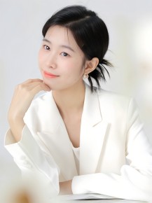 李秋林